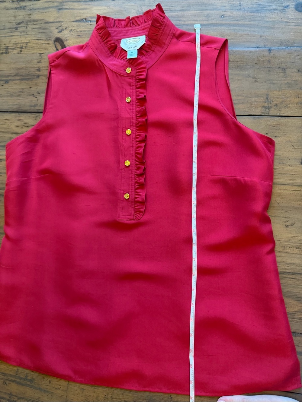 Talbots Red Sleeveless Ruffle Placket Top with Gold Buttons 100% Silk - Picture 3 of 6